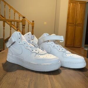 Nike Air Force